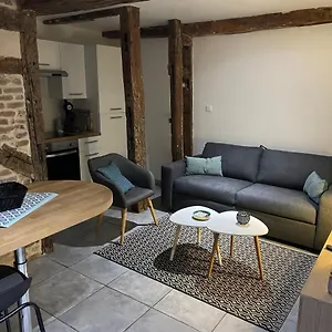 Joli Quartier Historique Moulins (Allier)