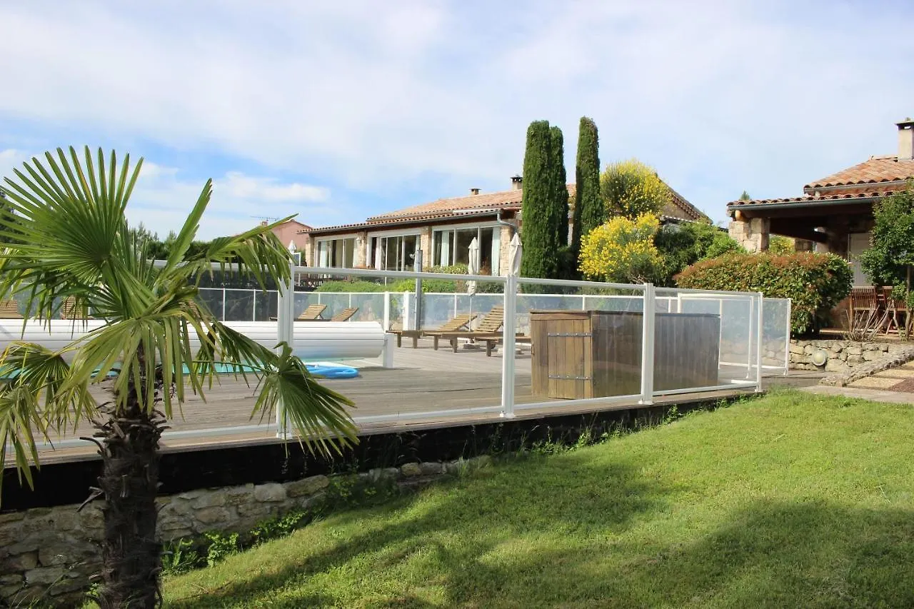Villa Les clèdes du Mazel à Banne France